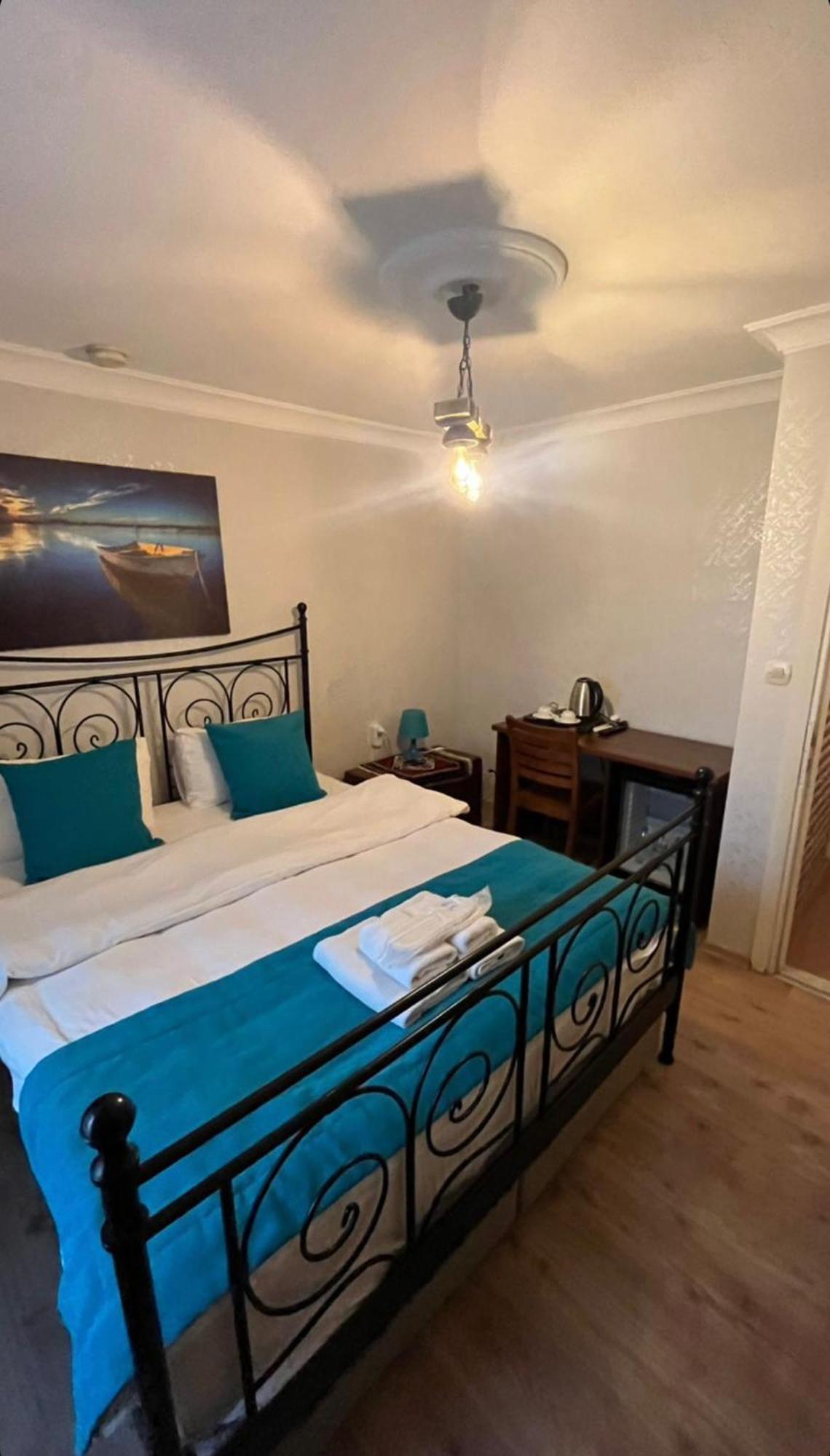 Foca Antik Otel Екстериор снимка