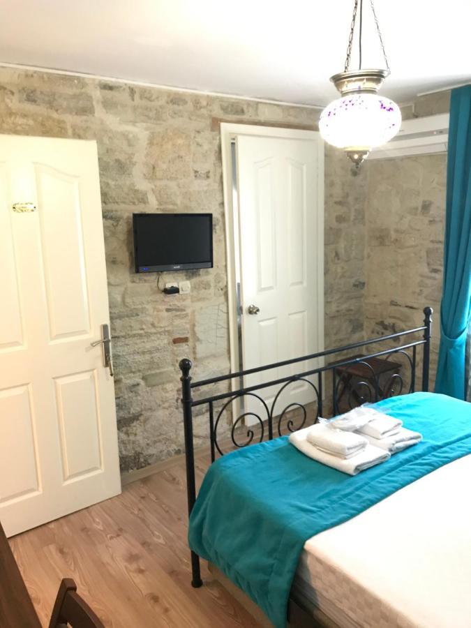 Foca Antik Otel Екстериор снимка