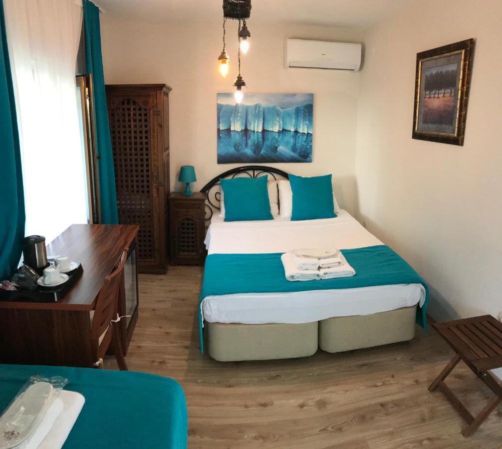 Foca Antik Otel Екстериор снимка