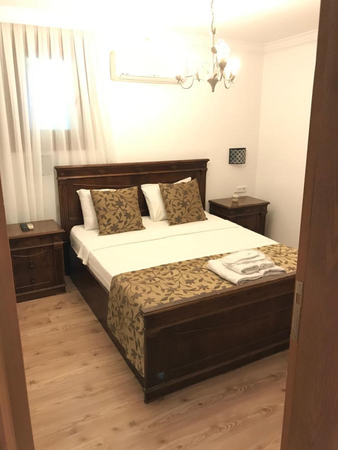 Foca Antik Otel Екстериор снимка